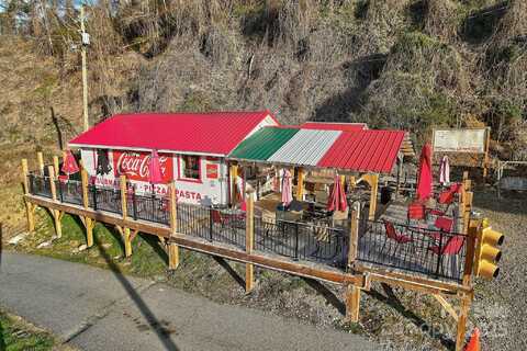 2768 Asheville Highway, Canton, NC 28716