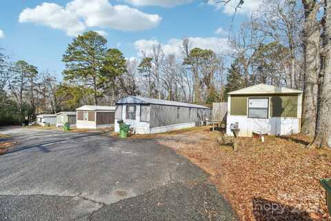 136 Cain Circle, Spartanburg, SC 29303