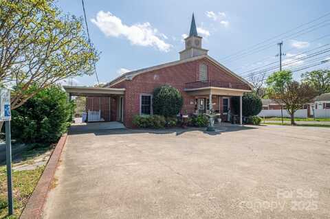 220 S Broad Street, Gastonia, NC 28054