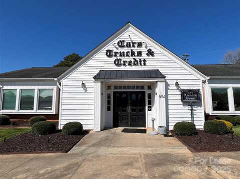 604 Clark Drive, Lincolnton, NC 28092