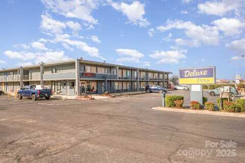 325 SW HWY 70, Hickory, NC 28602