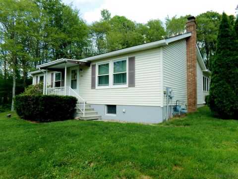 606 Garrett Shortcut Road, Berlin, PA 15530