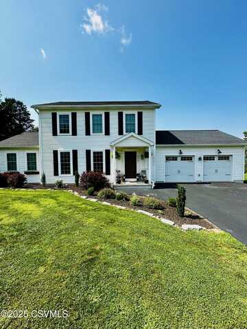 556 W CENTER Street, Elysburg, PA 17824
