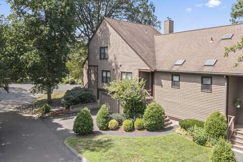 5 Timber Lane, Monroe, CT 06468