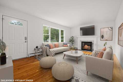 412 Main Street, New Canaan, CT 06840