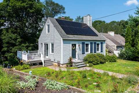 24 Sunset Terrace, Essex, CT 06426