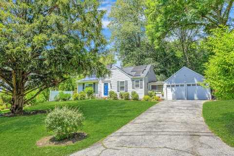 6 Hillandale Manor, Norwalk, CT 06851