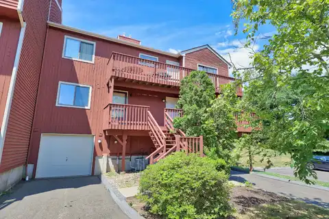 25 Florence Road, Branford, CT 06405
