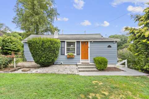 13 Marshall Avenue, Trumbull, CT 06611