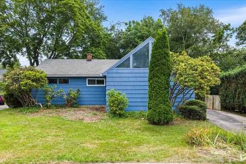 40 Glenwood Place, New London, CT 06320