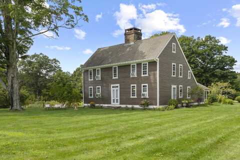 90 Duck Hole Road, Guilford, CT 06437
