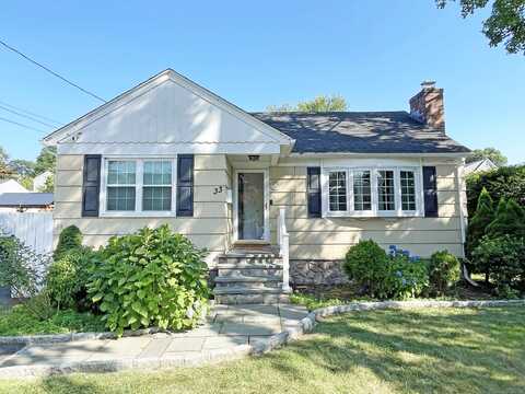 33 Wilson Street, Fairfield, CT 06825