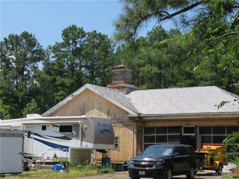 6104 Plane Drive, Dinwiddie, VA 23803