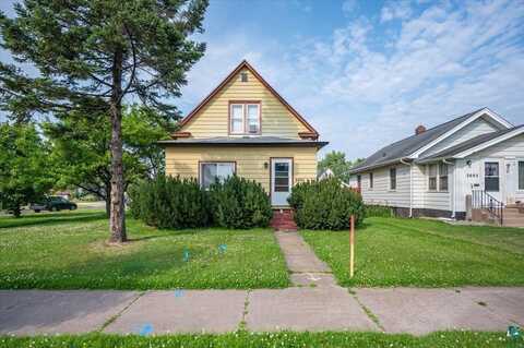 2601 E 5th St, Superior, WI 54880