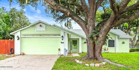2893 Maldive Court, Deltona, FL 32738