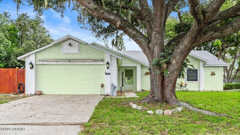 2893 Maldive Court, Deltona, FL 32738