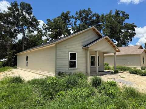 501 Second St, Trenton, FL 32693