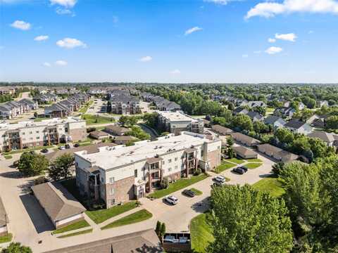 6350 Coachlight Drive unit: 3108, West Des Moines, IA 50266
