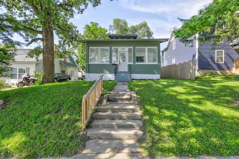 1135 Euclid Avenue, Des Moines, IA 50313