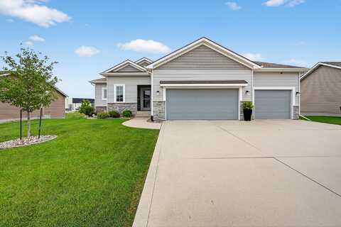 629 NW Autumn Crest Drive, Ankeny, IA 50023