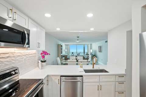 381 Santa Rosa Boulevard, Fort Walton Beach, FL 32548