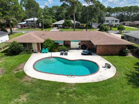 90 Country Club Road, Shalimar, FL 32579