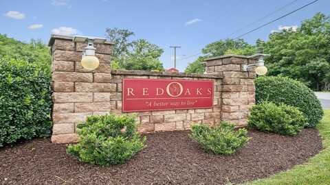 19 River Oak Dr., STAUNTON, VA 24401