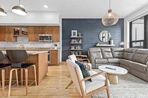 740 Portland Avenue 909, Minneapolis, MN 55415