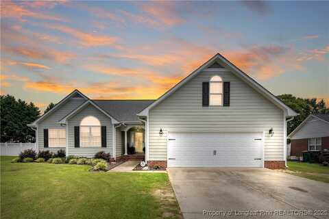 3935 Dickens Avenue, Hope Mills, NC 28348
