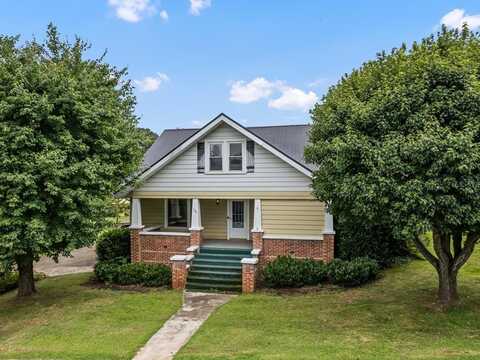 173 Wesley Street, Canton, NC 28716