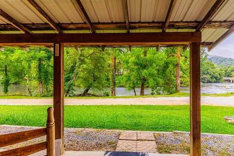 41 Dam Rd, Bryson City, NC 28713