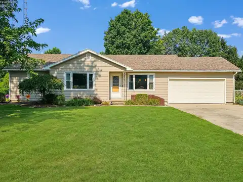 1636 Arrowhead Drive, Fremont, OH 43420