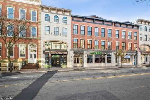 16 Washington St, Morristown, NJ 07960