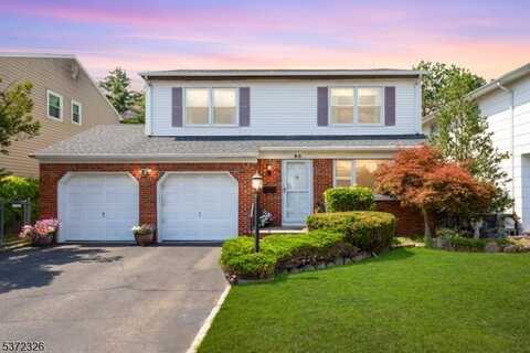 60 Reinhold Ter, Union, NJ 07083