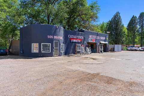 430 ISLETA Boulevard SW, Albuquerque, NM 87105