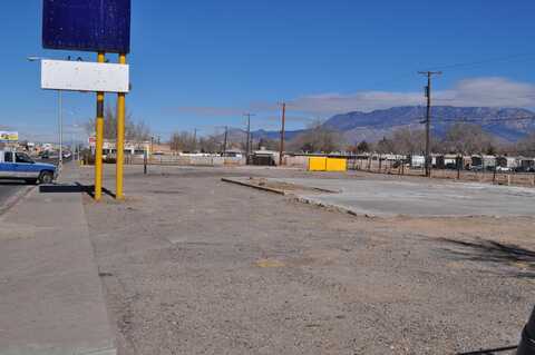 114-156 WYOMING Boulevard NE, Albuquerque, NM 87123
