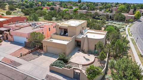 2925 PUEBLO TSANKAWI, Santa Fe, NM 87507