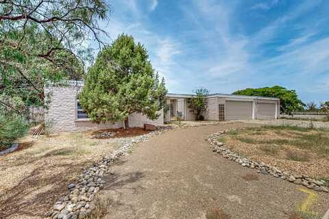 6717 LOFTUS Avenue NE, Albuquerque, NM 87109