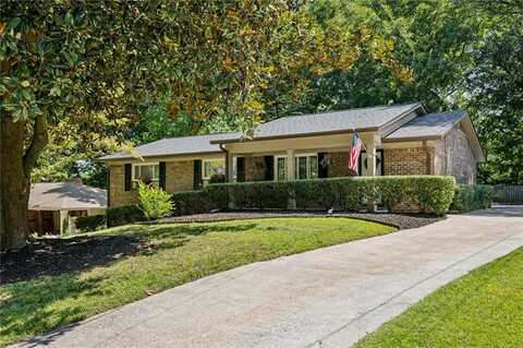 2624 Cove Circle NE, Brookhaven, GA 30319