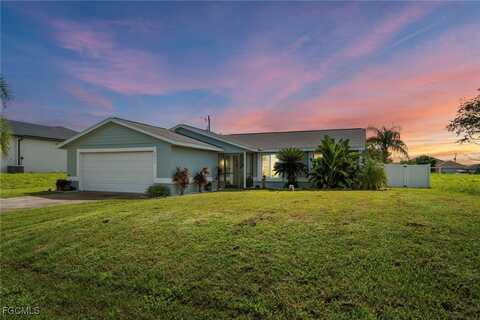 2019 NE 9th Place, Cape Coral, FL 33909