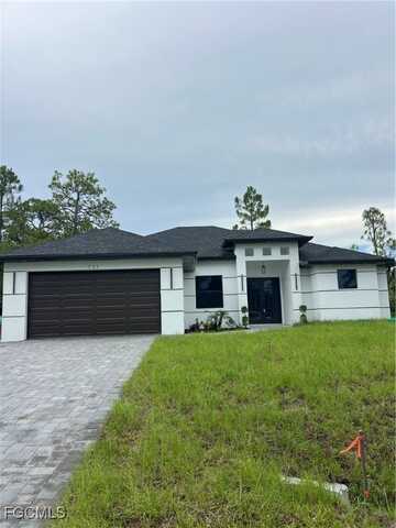 731 Chattman Street E, Lehigh Acres, FL 33974