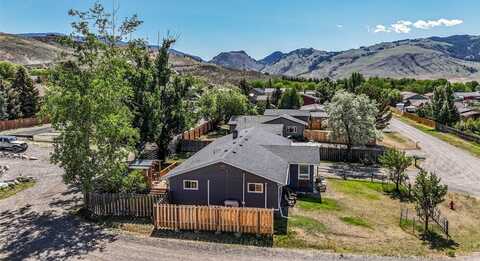 14 Peters Lane, Gardiner, MT 59030