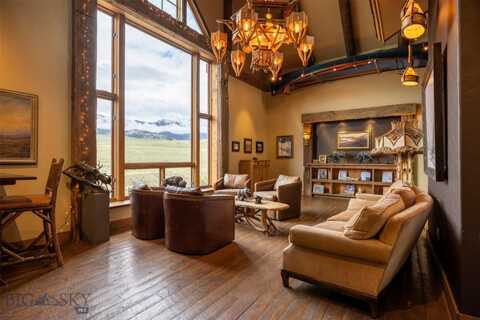 1007 Scott Street W, Gardiner, MT 59030