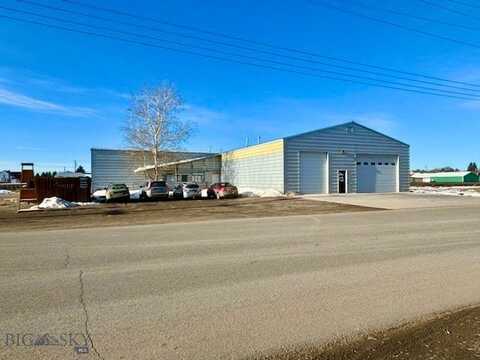 412 E Railroad Avenue N, Manhattan, MT 59741