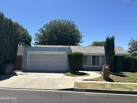44213 E 4th Street, Lancaster, CA 93535