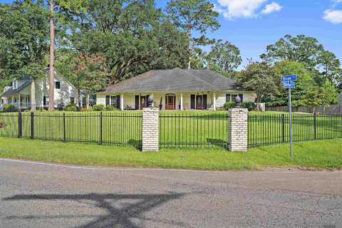 930 Benton Ln, Denham Springs, LA 70726