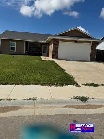 4026 Hawthorne Way, Garden City, KS 67846