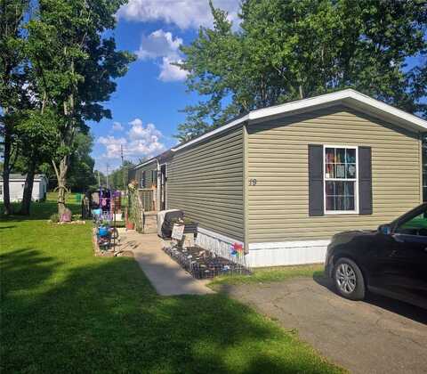 19 ASPEN Drive, Mckean, PA 16426