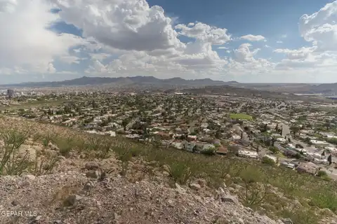 27 SILENT CREST Drive, El Paso, TX 79902