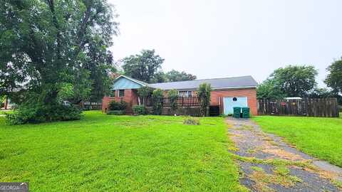 109 Fisher, Warner Robins, GA 31093